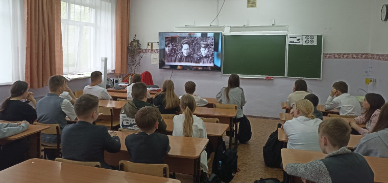 Классный час "Победный май".